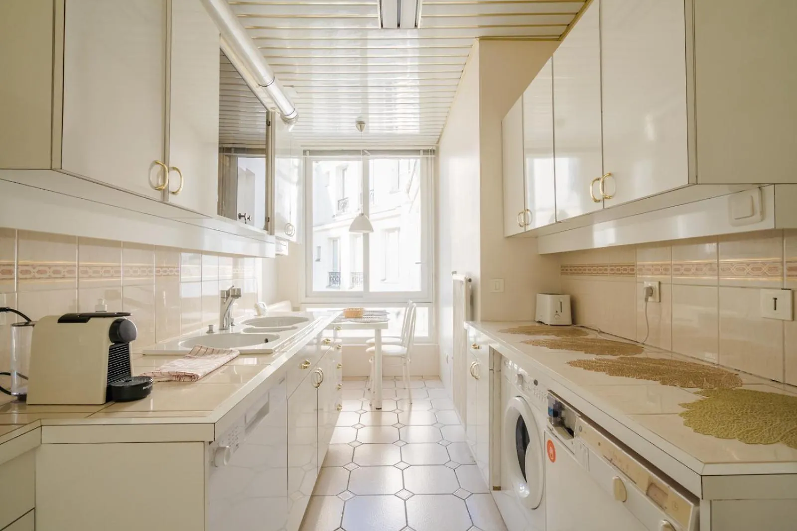 شقة Appartement Tour Eiffel & Trocadero باريس فرنسا